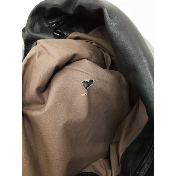 Bottega Veneta Intrecciato Shoulder Bag - Picture 4 of 9